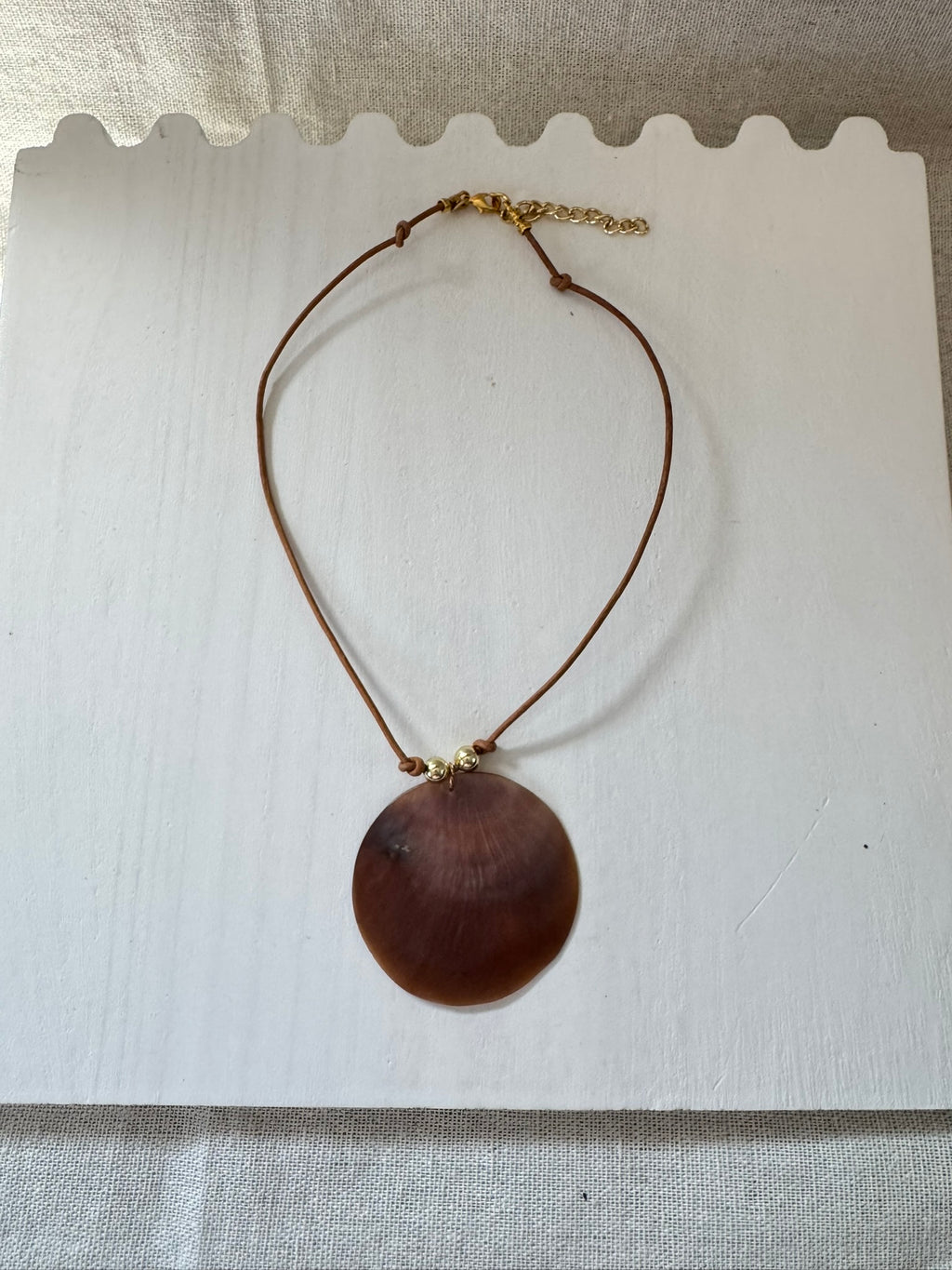 Mother of Pearl - Tan